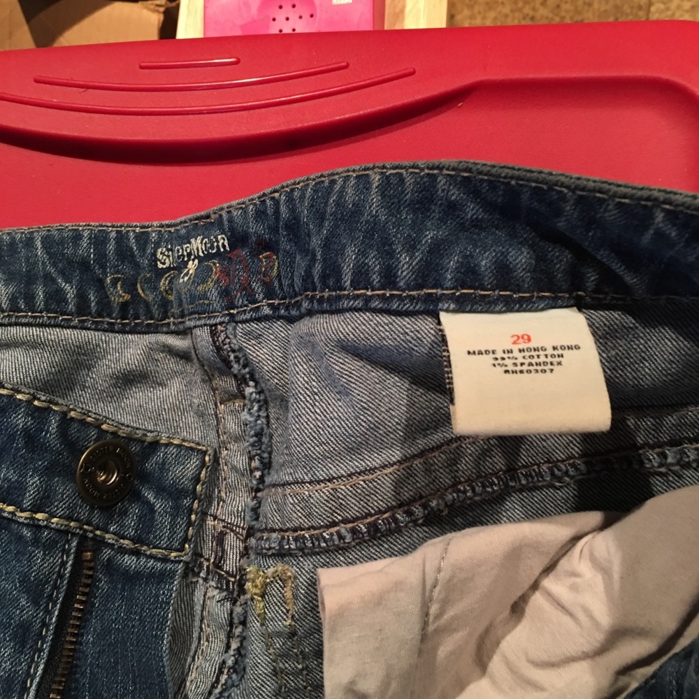 Jeans - Picture 2 of 3